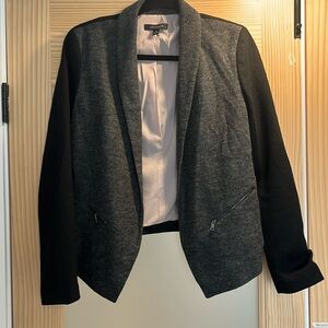 Ann Taylor blazer size 6